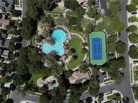 View/Area - 25 Hallcrest, Ladera Ranch, CA 92694 photo 3 of 4