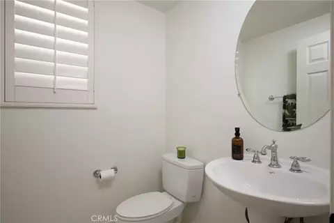 Bath - 25 Hallcrest, Ladera Ranch, CA 92694 photo 1 of 5