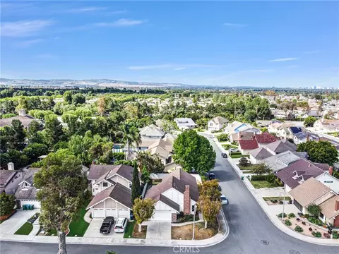View/Area - 2 Hudson, Irvine, CA 92620 photo 1 of 6