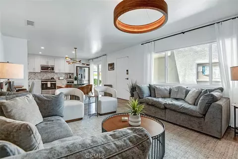 1950 S Palm Cyn S #110, Palm Springs, CA 92264