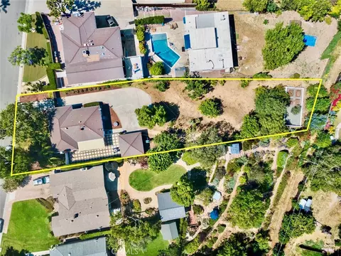 View/Area - 816 Grandview, Fullerton, CA 92832 photo 1 of 9