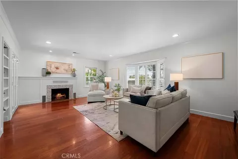 Living - 816 Grandview, Fullerton, CA 92832 photo 3 of 4