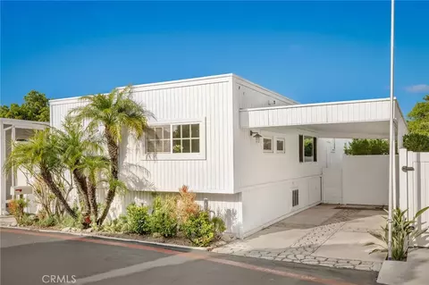265 Mayflower, Newport Beach, CA 92660