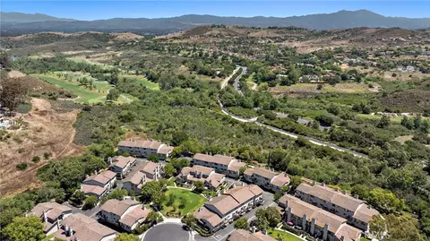 View/Area - 5 Morningside, Irvine, CA 92603 photo 2 of 11