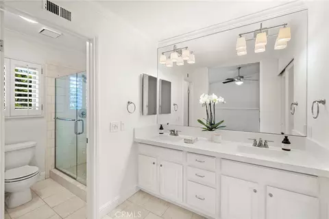 Bath - 5 Morningside, Irvine, CA 92603 photo 2 of 6