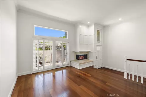 Living - 5 Morningside, Irvine, CA 92603 photo 2 of 4