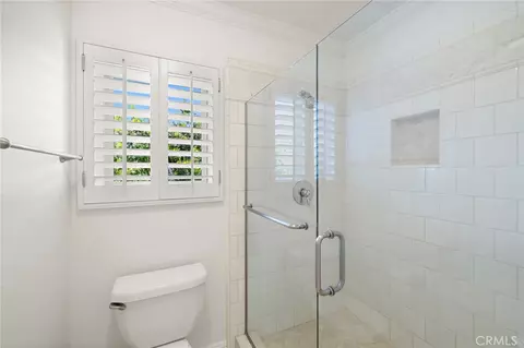 Bath - 5 Morningside, Irvine, CA 92603 photo 3 of 6