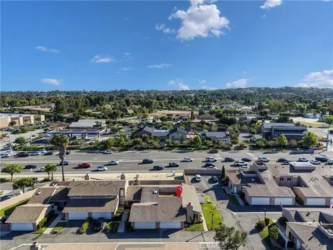 View/Area - 44535 La Paz #A, Temecula, CA 92592 photo 4 of 5