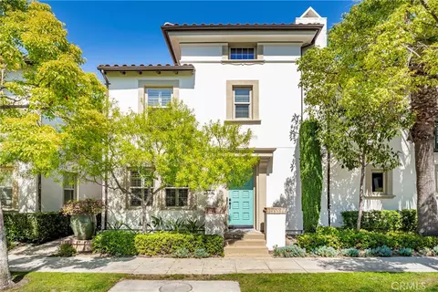 574 S Kroeger St S, Anaheim, CA 92805