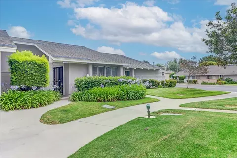 8877 Tulare #313-B, Huntington Beach, CA 92646