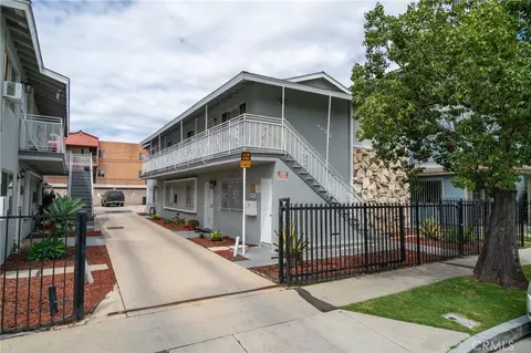 6645 Hammond Ave, Long Beach, CA 90805