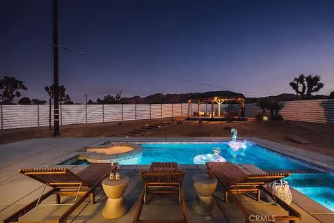 Exterior - 60323 Granada Dr, Joshua Tree, CA 92252 photo 8 of 11
