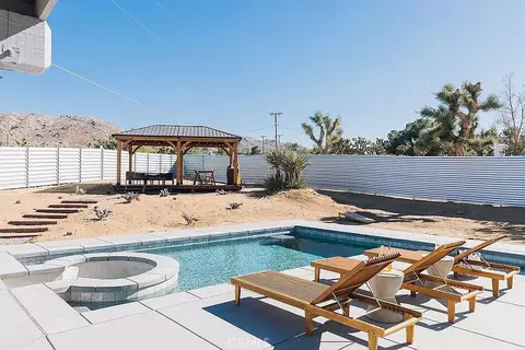60323 Granada Dr, Joshua Tree, CA 92252