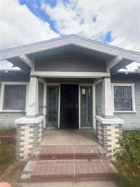 847 S Philadelphia, Anaheim, CA 92805