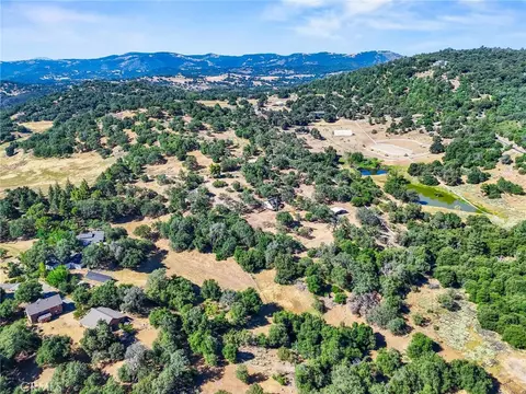 View/Area - 4651 Eagle Peak Rd, Julian, CA 92036 photo 2 of 3