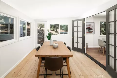 Dining - 4651 Eagle Peak Rd, Julian, CA 92036 photo 3 of 5