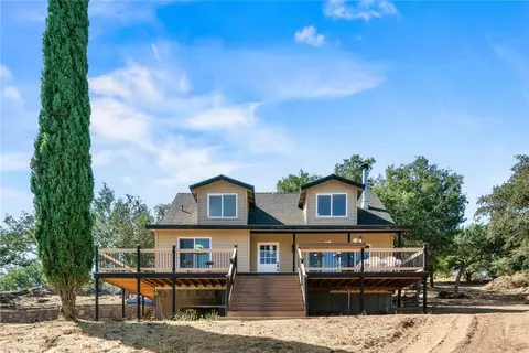 Exterior - 4651 Eagle Peak Rd, Julian, CA 92036 photo 5 of 13