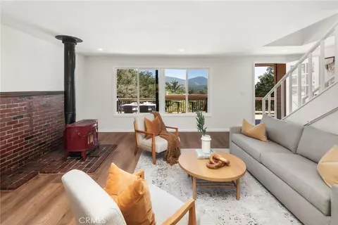 Living - 4651 Eagle Peak Rd, Julian, CA 92036 photo 4 of 7