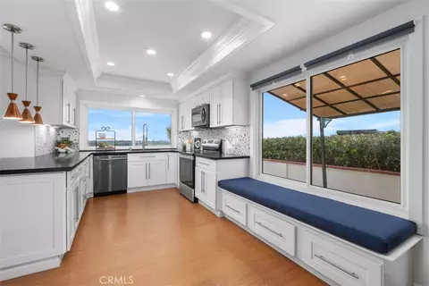 Kitchen - 2310 E Orangeview, Orange, CA 92867 photo 4 of 5