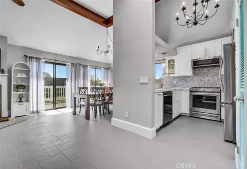 4682 Warner Ave #C304, Huntington Beach, CA 92649