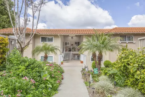 2296 Via Puerta #N, Laguna Woods, CA 92637