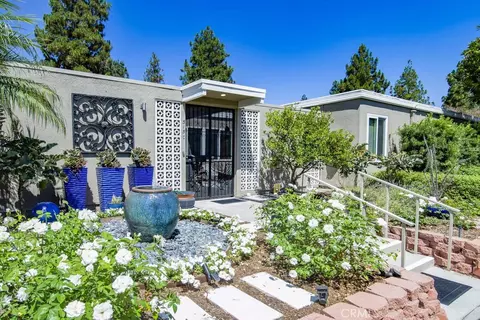 315 Ave Castilla #C, Laguna Woods, CA 92637