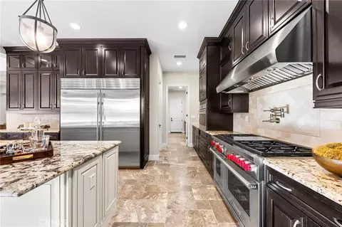 Kitchen - 55 Fenway, Irvine, CA 92620 photo 4 of 9