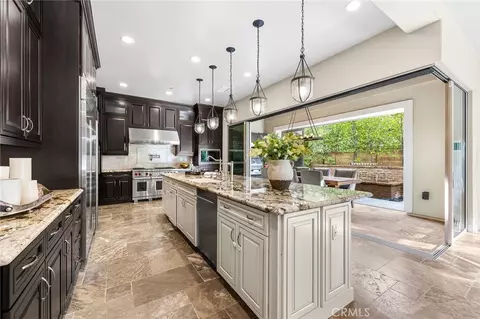 Kitchen - 55 Fenway, Irvine, CA 92620 photo 5 of 9
