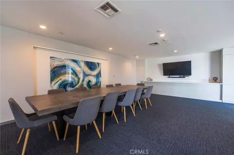 Dining - 525 E Seaside #1802, Long Beach, CA 90802 photo 1 of 1