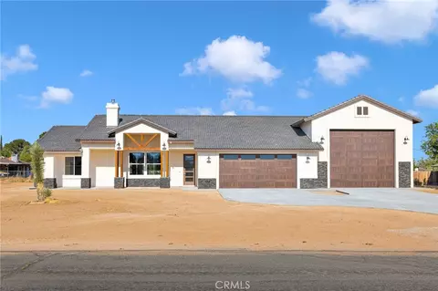 13710 Iroquois Rd, Apple Valley, CA 92307
