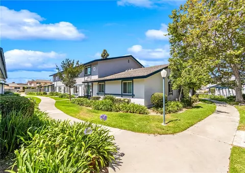 16578 Nube Ln, Huntington Beach, CA 92649