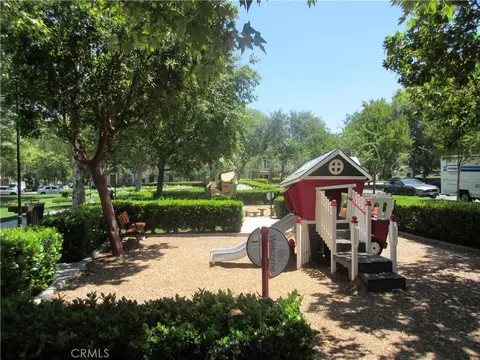 Exterior - 65 Figtree, Irvine, CA 92603 photo 18 of 18