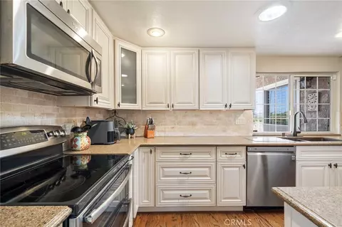 Kitchen - 1128 W Aster, Upland, CA 91786 photo 3 of 3