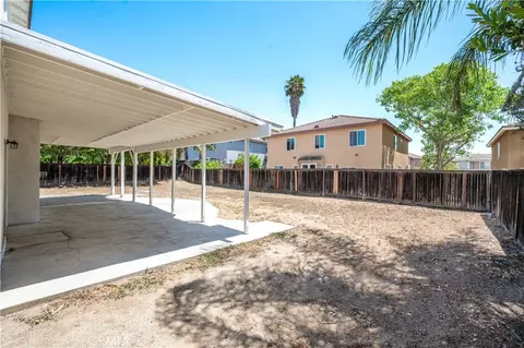 Exterior - 19459 Hebron Ct, Riverside, CA 92508 photo 7 of 9