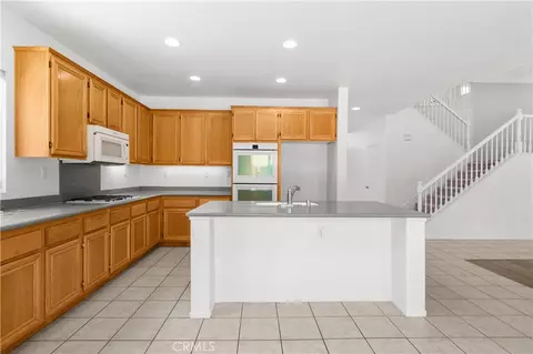 Kitchen - 19459 Hebron Ct, Riverside, CA 92508 photo 3 of 5