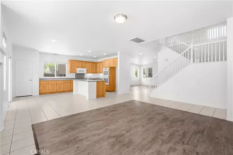 Living - 19459 Hebron Ct, Riverside, CA 92508 photo 5 of 6