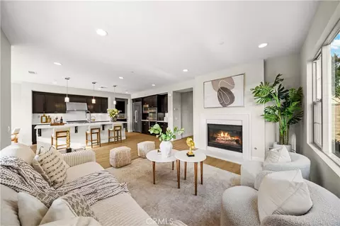 1 Intriga Ct, Rancho Mission Viejo, CA 92694