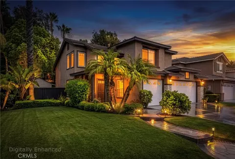 27 Chisholm Trl, Trabuco Canyon, CA 92679
