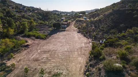 5589 Rainbow Creek Rd, Fallbrook, CA 92028