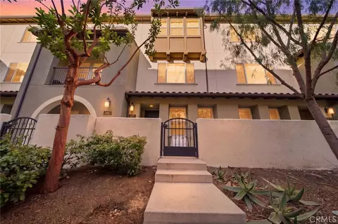 2471 S Tapestry, Anaheim, CA 92802