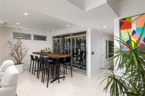 Dining - 5517 E Ocean, Long Beach, CA 90803 photo 1 of 4