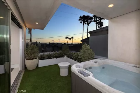 Other - 5517 E Ocean, Long Beach, CA 90803 photo 7 of 9