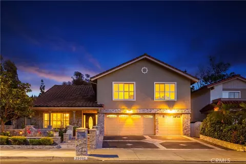 25092 Mammoth, Lake Forest, CA 92630