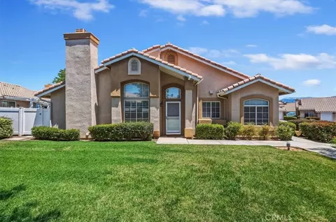 1353 Barber Ct, Banning, CA 92220
