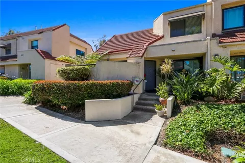 87 Martinique St #302, Laguna Niguel, CA 92677