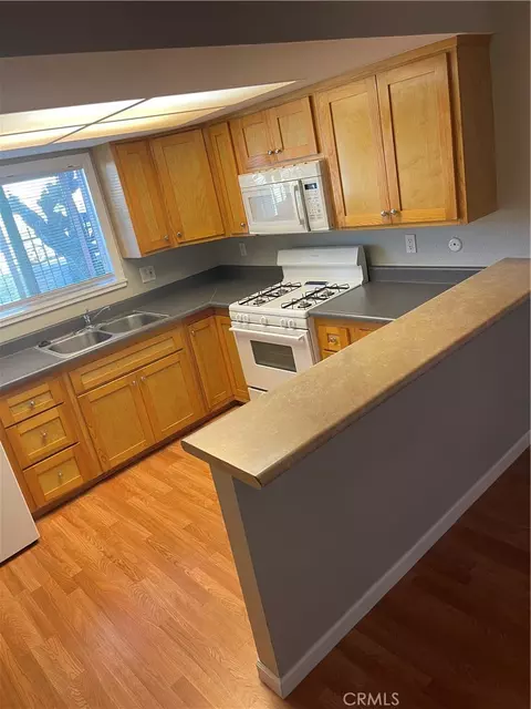 Kitchen - 5746 Tilton, Jurupa Valley, CA 92509 photo 10 of 15