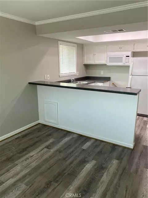 Kitchen - 5746 Tilton, Jurupa Valley, CA 92509 photo 13 of 15
