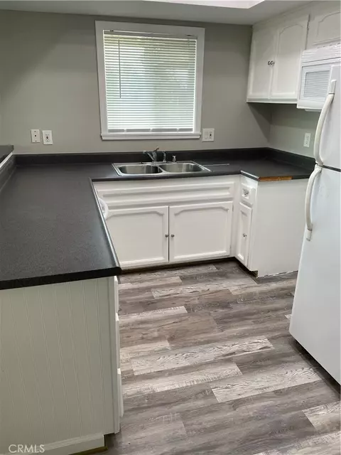 Kitchen - 5746 Tilton, Jurupa Valley, CA 92509 photo 15 of 15