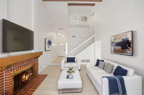 Living - 26 Appomattox, Irvine, CA 92620 photo 4 of 5