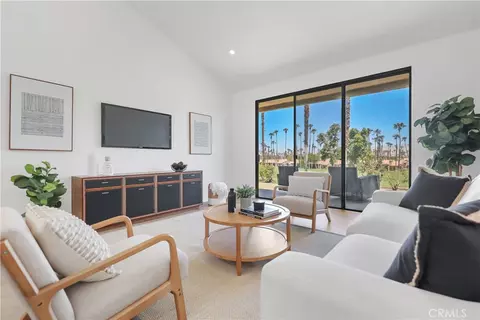 76238 Honeysuckle Dr, Palm Desert, CA 92211